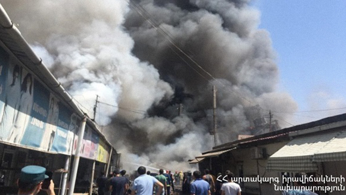 Se produce una explosión en un centro comercial de Ereván (VIDEO)