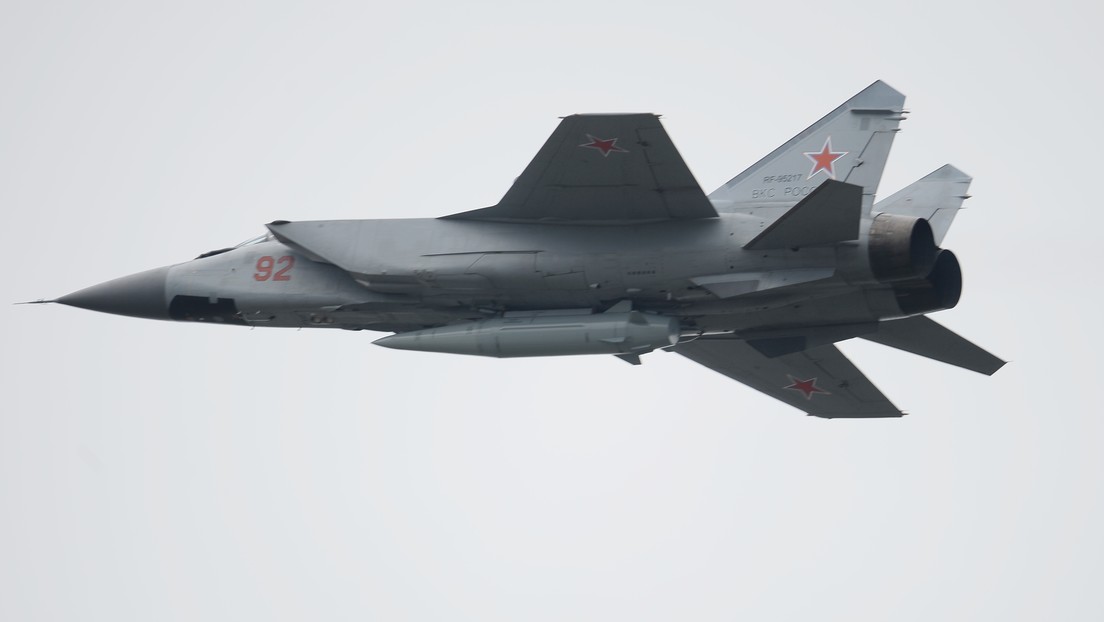 VIDEO: Rusia despliega tres cazas MiG-31 con misiles hipersónicos Kinzhal en la región de Kaliningrado