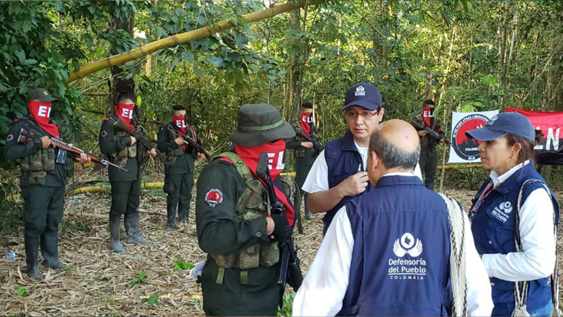 ELN libera en Arauca a seis militares retenidos como "gesto humanitario unilateral"