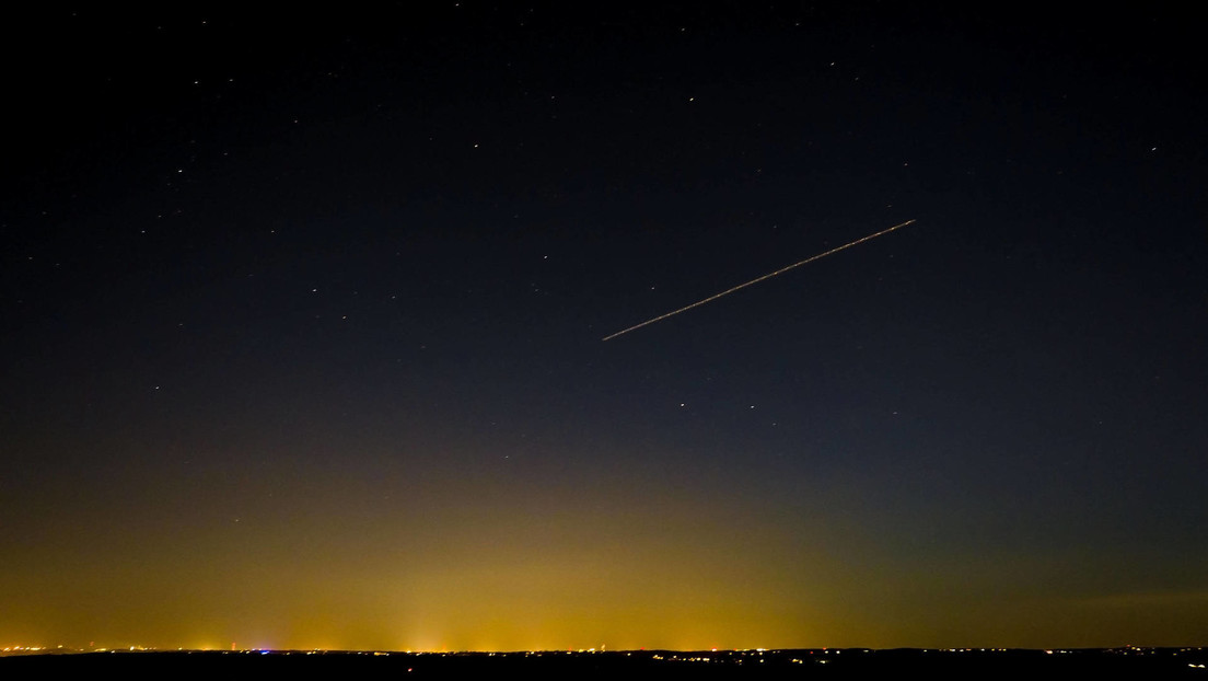 Captan un meteoro surcando el cielo de Arabia Saudita (VIDEO)