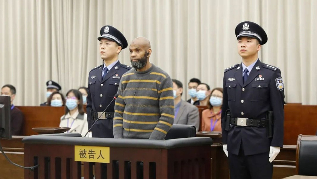 Un tribunal de China confirma la pena capital a un estadounidense por matar  a su novia china - RT