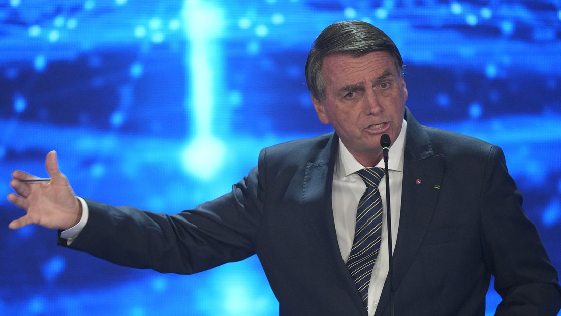 Bolsonaro afirma que Brasil podría empezar a recibir diésel de Rusia a partir de septiembre