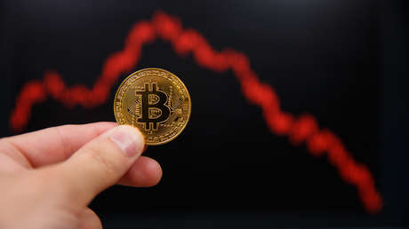 El bitcóin sufre una caída del 6 % en cuestión de minutos