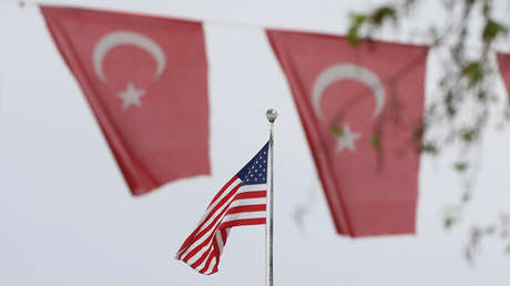 EE.UU. esquiva sus propias sanciones y sigue negociando con Rusia a través de Turquía
