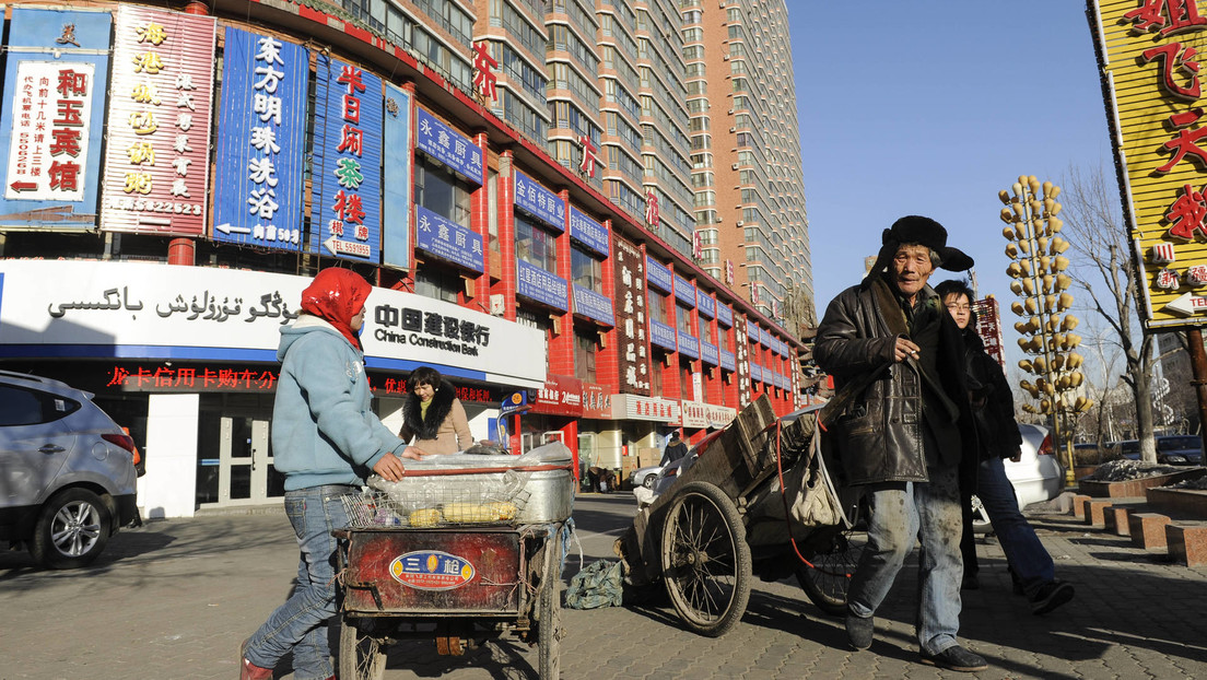 "Nos difama y calumnia": China condena un informe de la ONU sobre "graves violaciones de derechos" en Xinjiang