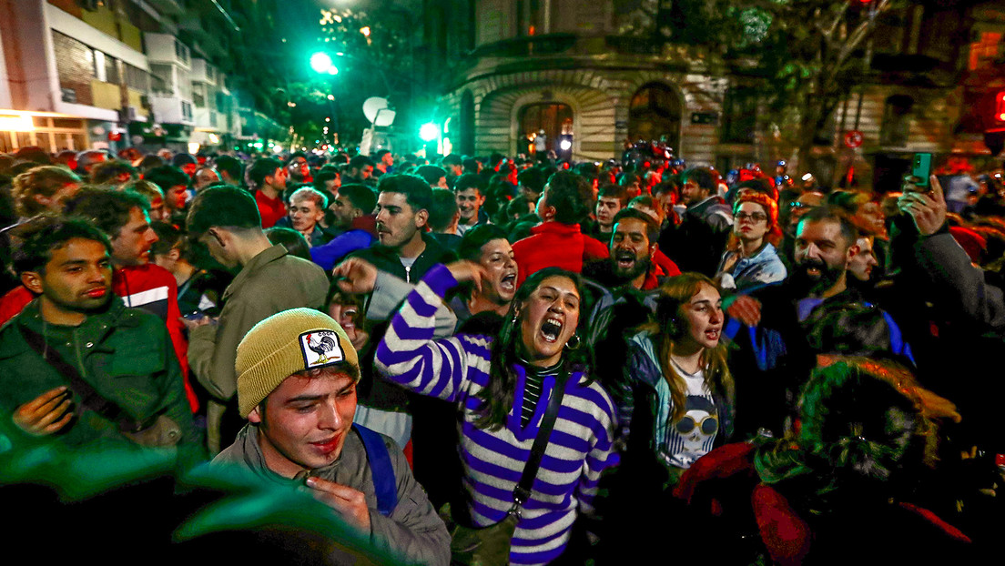 EN VIVO: Miles de personas marchan en Argentina para repudiar el atentado contra Cristina Fernández