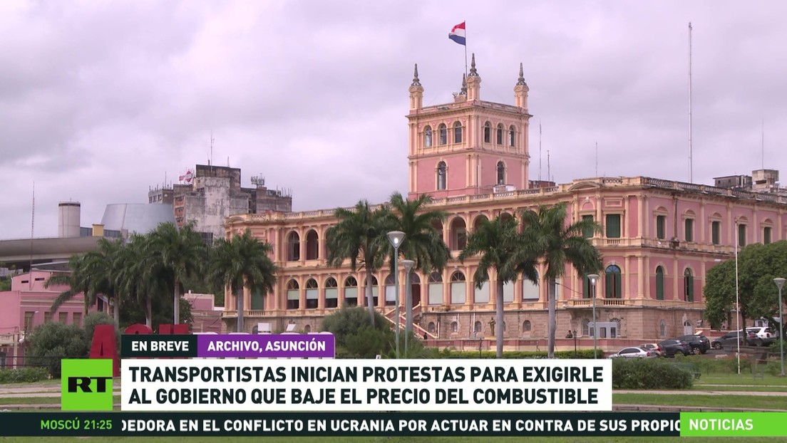 Transportistas en Paraguay exigen al Gobierno que baje el precio del combustible
