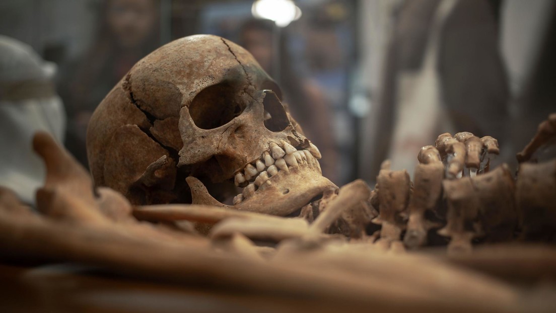 Surgen pistas sobre el misterio de 17 cuerpos judíos encontrados en un pozo medieval en el Reino Unido