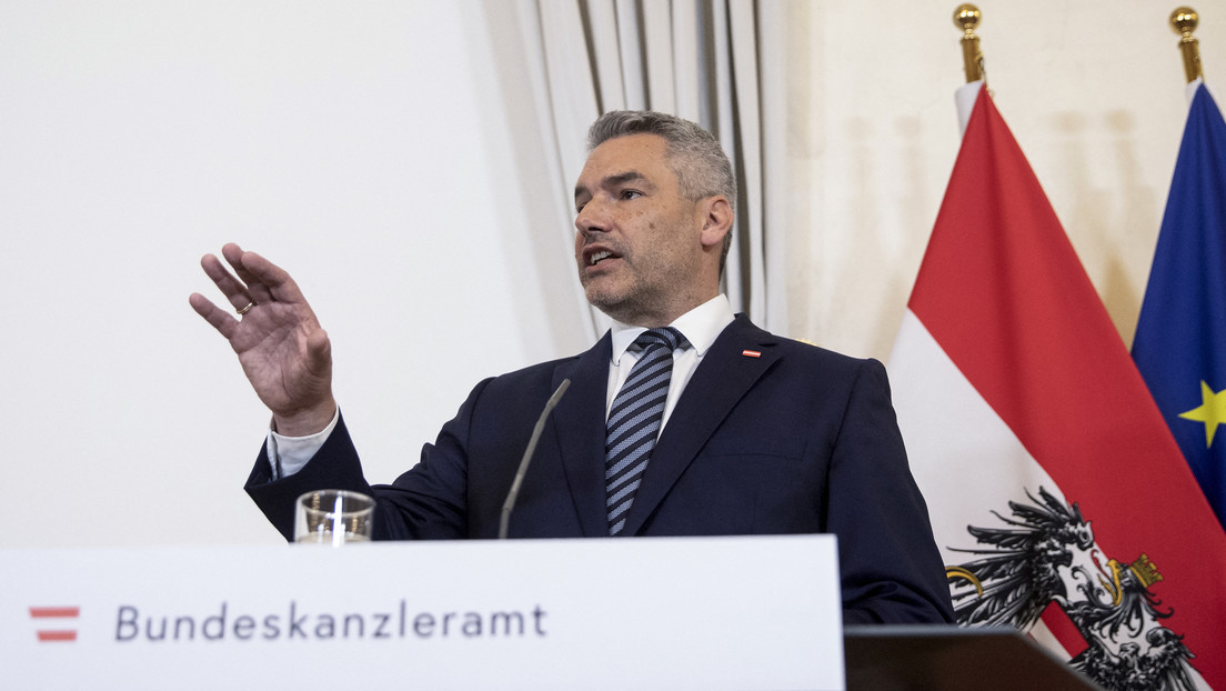 El canciller de Austria considera un "error" imponer nuevas sanciones a Rusia