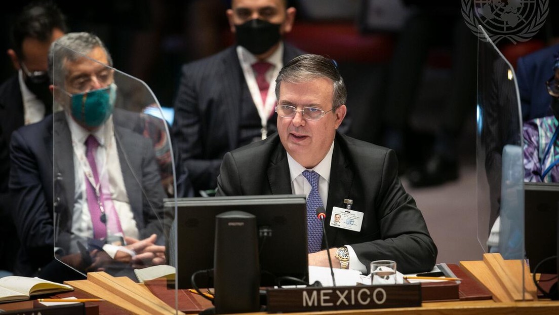 México pide ante el Consejo de Seguridad de la ONU crear un "comité para el diálogo y la paz en Ucrania"