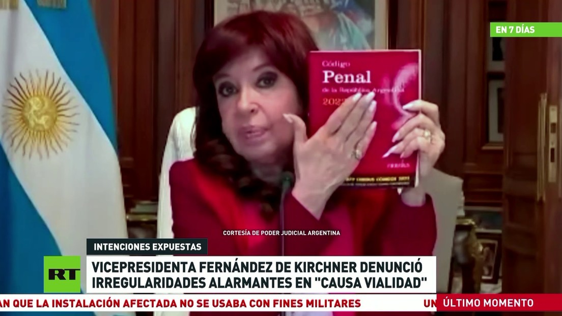 La vicepresidenta argentina Cristina Fernández denunció irregularidades alarmantes en la causa penal en su contra