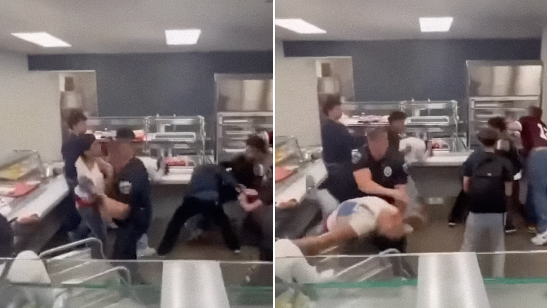 VIDEO: Un policía agrede a un estudiante durante una pelea en una escuela secundaria de EE.UU.