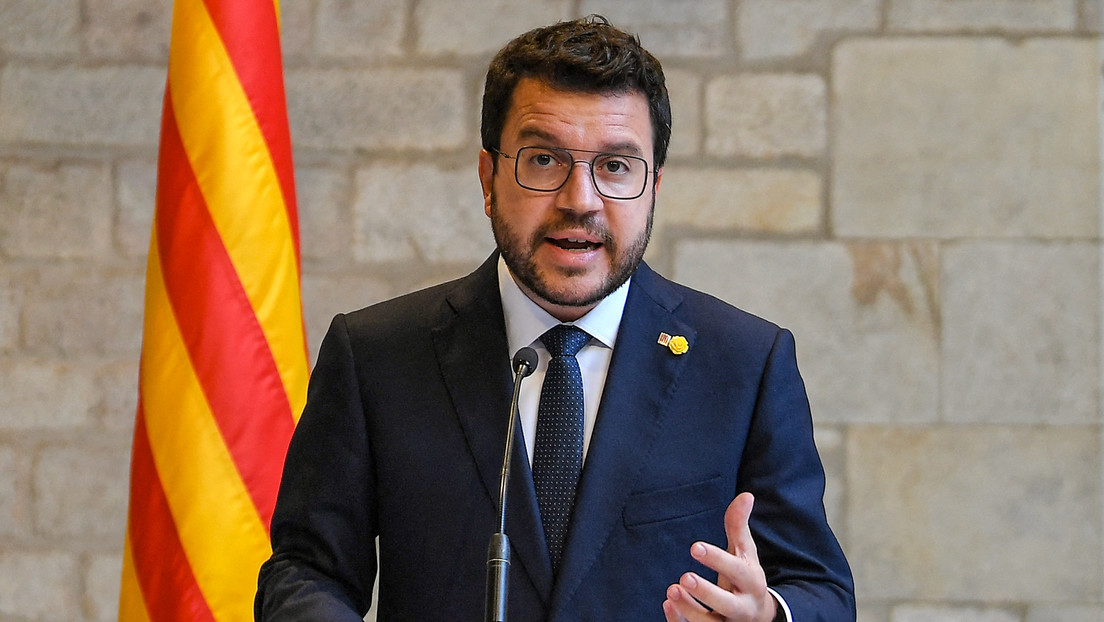 El presidente catalán propone al Gobierno central un acuerdo para celebrar un referéndum como en Canadá