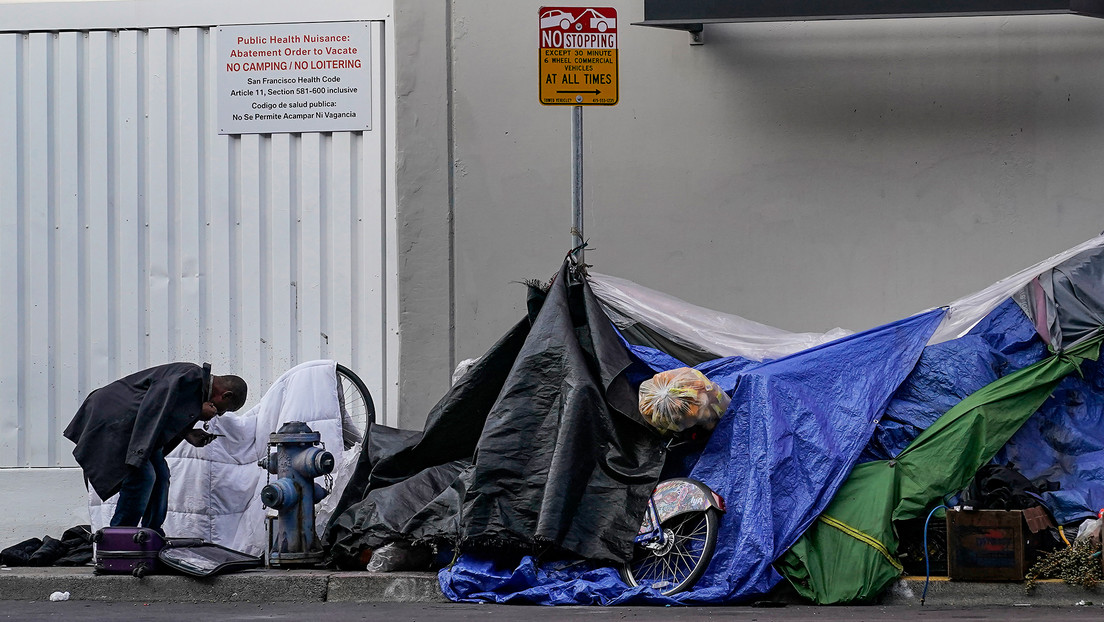 Demandan a la ciudad de San Francisco por demoler campamentos de personas sin techo