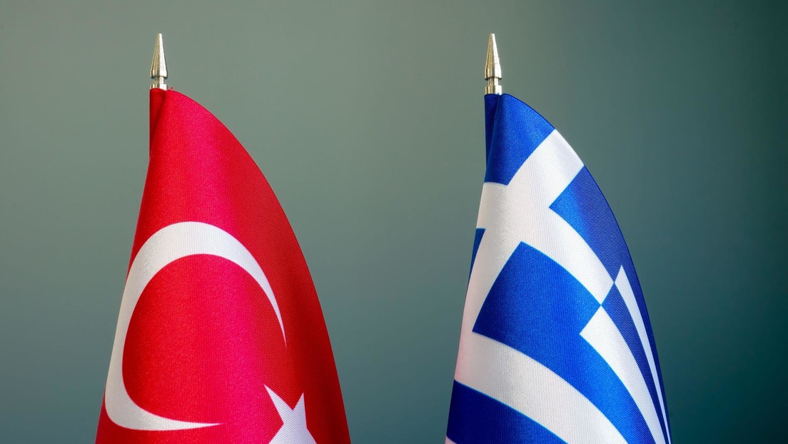 Cancillería griega: Turquía no tiene derecho a amenazar a Grecia con la guerra