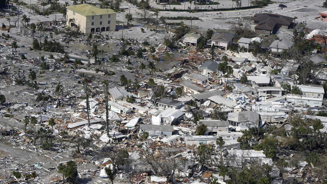 Más de una decena de muertos, millones de usuarios sin electricidad y daños aún por estimar: los estragos del huracán Ian en Florida