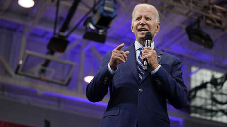 Biden aconseja a "valientes" opositores comprar cazas si quieren luchar contra su país