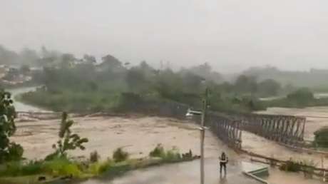 El huracán Fiona toca tierra en Puerto Rico (VIDEOS)