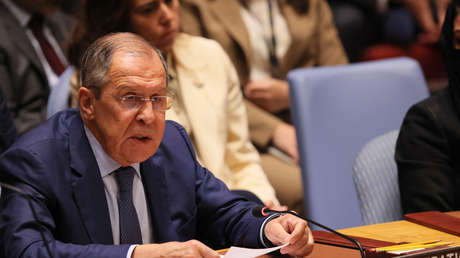 Lavrov: "Occidente trata a Zelenski según el principio de 'es un hijo de perra, pero es nuestro hijo de perra'"
