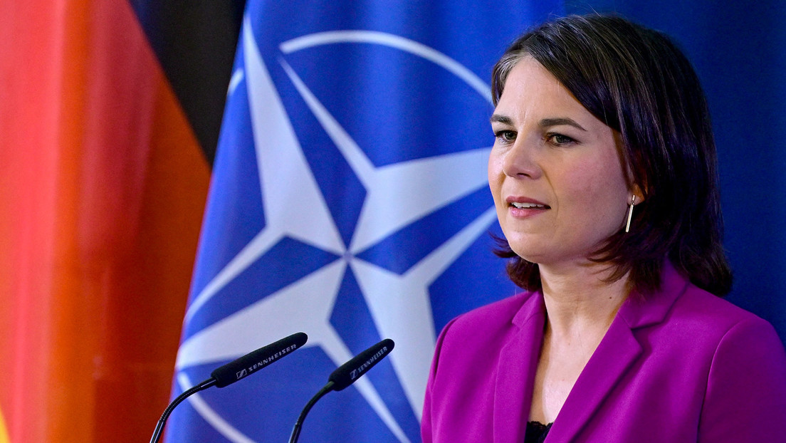 Ministra de Exteriores alemana destaca la importancia de que la OTAN no se una al conflicto de Ucrania