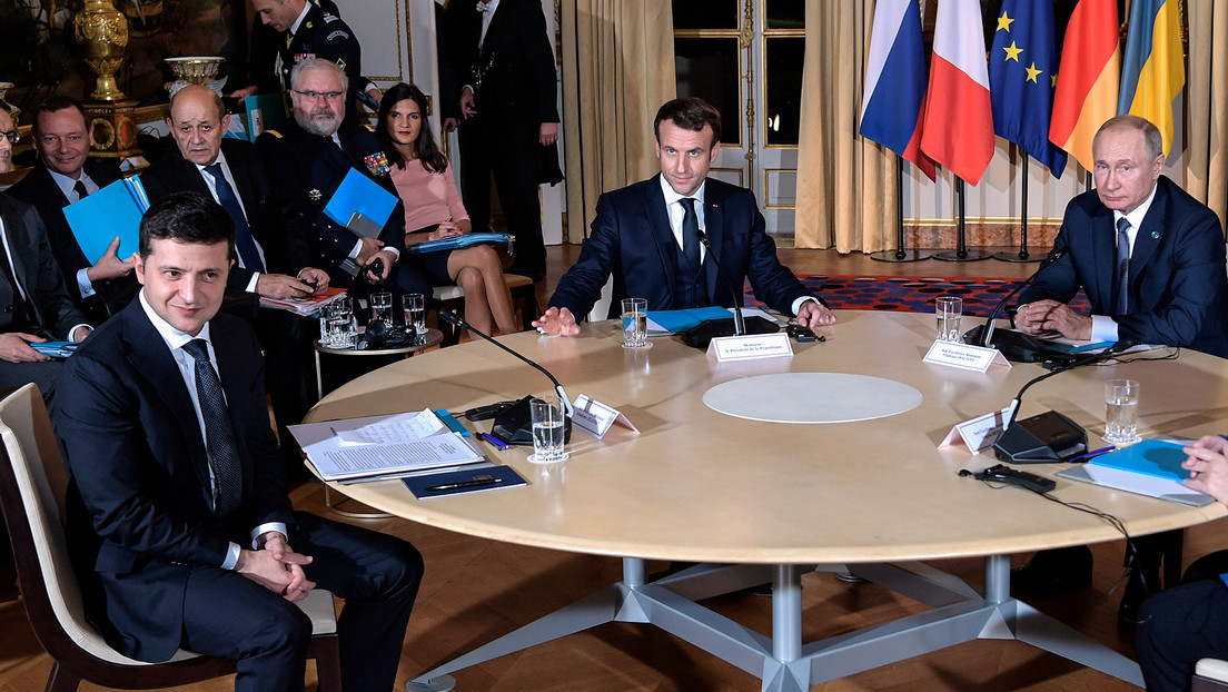 Macron: Rusia y Ucrania deberán sentarse a negociar tarde o temprano