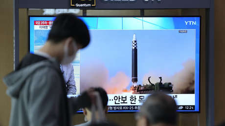 Japón cree que el último lanzamiento de misiles norcoreano fue desde un submarino y con una trayectoria variable