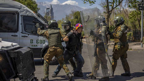 La Policía de Chile reprime una manifestación por la libertad de presos mapuches (VIDEOS, FOTOS)