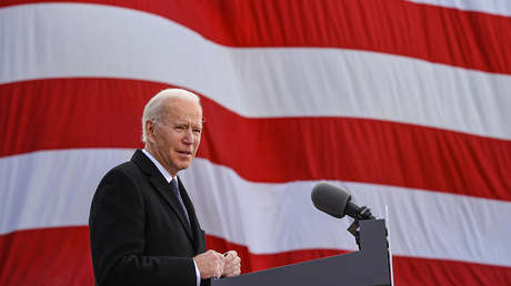 Biden: "Nómbrenme a un presidente de la historia reciente que haya hecho tanto"
