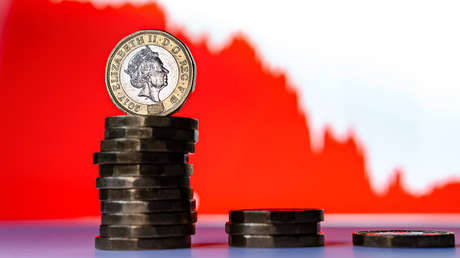 La libra se desploma tras la renuncia del ministro de Hacienda del Reino Unido