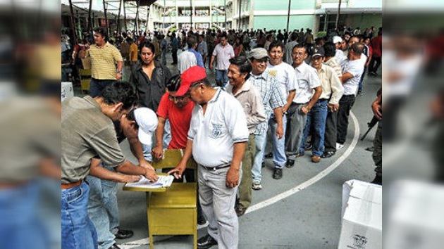 Referéndum ecuatoriano: “poner orden en el sistema de justicia” 