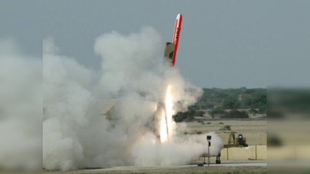 Pakistán realiza con éxito lanzamiento de prueba de misil con capacidad nuclear
