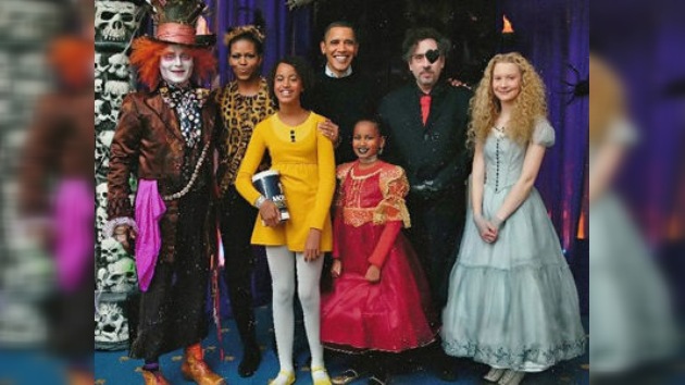 Un festín durante el derrumbe: los Obama celebran Halloween a lo grande