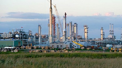 "El 'arma petrolera' es el instrumento principal de la política exterior de EE.UU."
