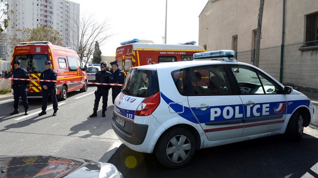 Asaltante muere en un ataque mortal a una clínica médica francesa