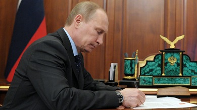 Putin refrenda la condonación del 90% de la deuda cubana contraída con la URSS