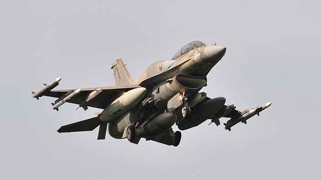 Un F-16 intercepta una avioneta que sobrevolaba el lugar donde estaba Obama