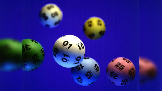 Un concursante gana 128 milliones de dólares a la lotería en EE.UU.