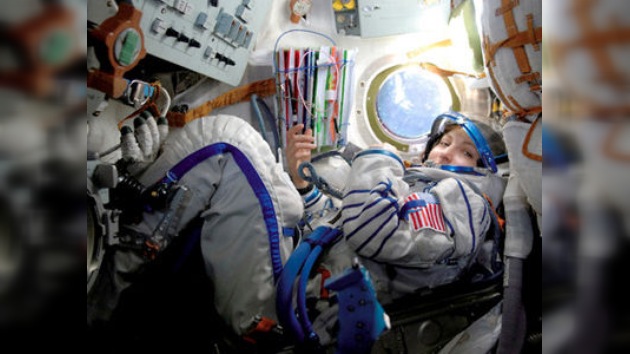 La primera cosmonauta rusa del siglo XXI se prepara para volar al espacio