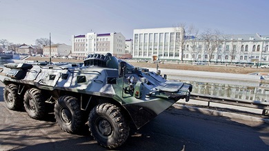 Rusia: Un hombre tomó rehenes en un colegio