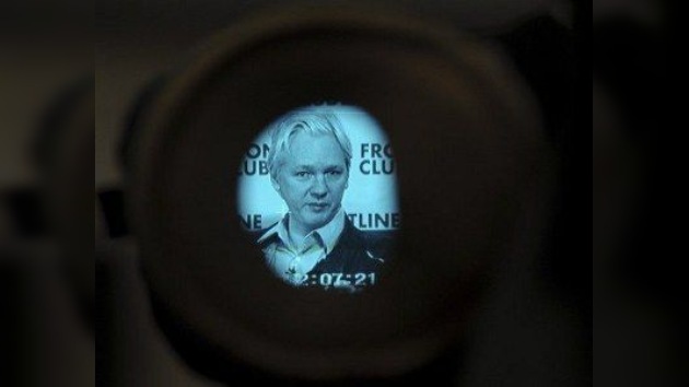 EE. UU. y Assange: "Cuidado con lo que escribes, puedes ser el siguiente"