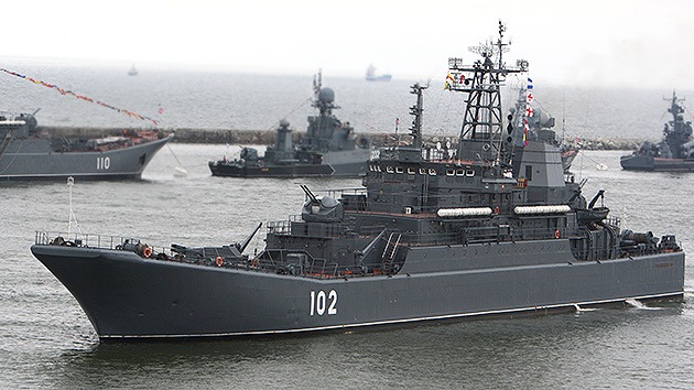 Rusia envía dos buques de desembarco al puerto sirio de Tartus