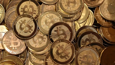 ¿Cómo se puede amasar una fortuna virtual a base de bitcoines?