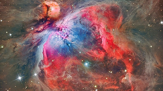 Capta la deslumbrante imagen de una nebulosa de Orion desde su jardín