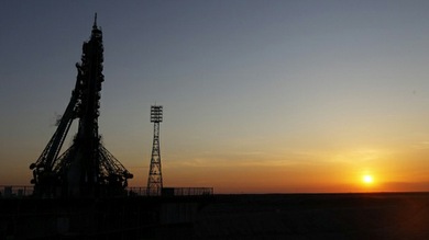 Lanzan con éxito la nave espacial Soyuz con tres cosmonautas a bordo