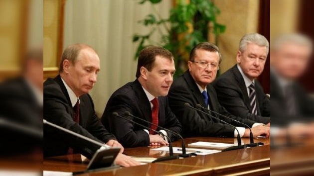 Dmitri Medvédev: "El Gobierno ruso ha cumplido con los desafíos del 2009"