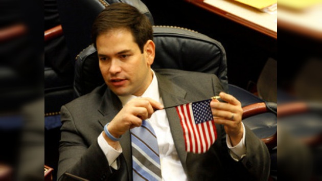 Candidatos a senador de Florida se reúnen con cubanos