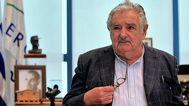 Profesores alemanes piden postular a José Mujica al Nobel de la Paz
