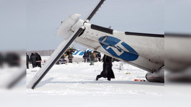 El avión accidentado en Siberia daba bandazos antes de caer