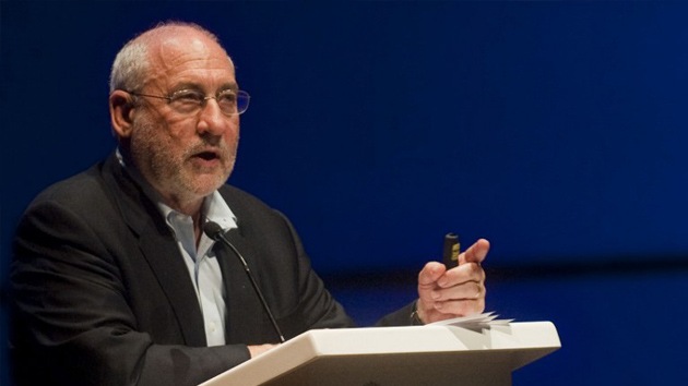 Stiglitz: "Los proyectos gubernamentales son mejores para la economía que los privados"