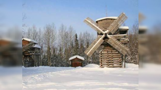 Otoño de molinos de viento y pan tradicional en Kimzha
